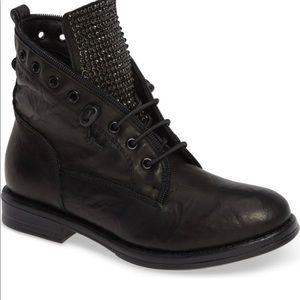 Sheridan Mia Spark boot